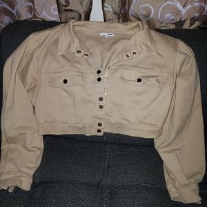 Fashion Nova beige mini jacket